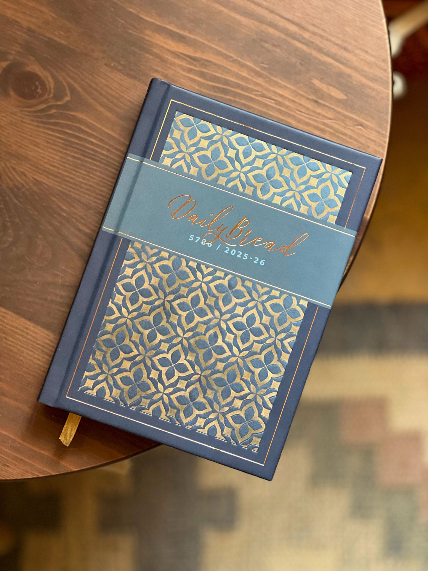 Daily Bread (5786/2026) Women's Edition: A Messianic One-Year Bible Reading Journal